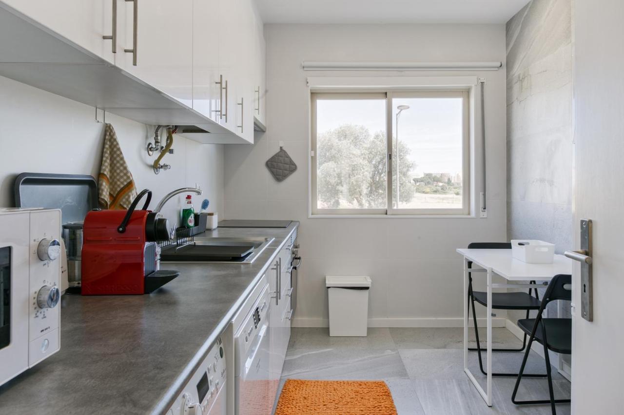 Flh Falesia Flat With Pool * Vilamoura